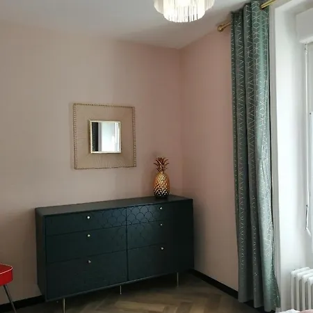 Etienne Apartment