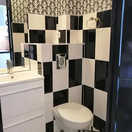 Etienne Apartment